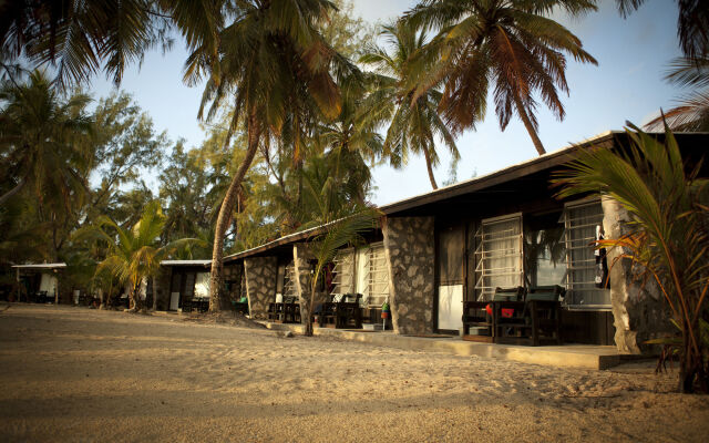 Small Hope Bay Lodge