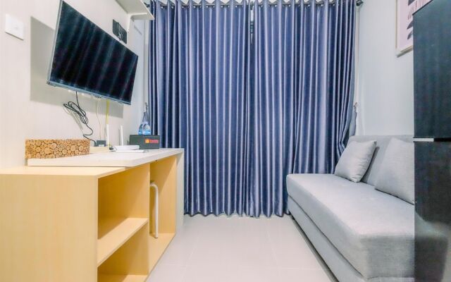 Well Furnished And Comfy 2Br At Royal Heights Apartment