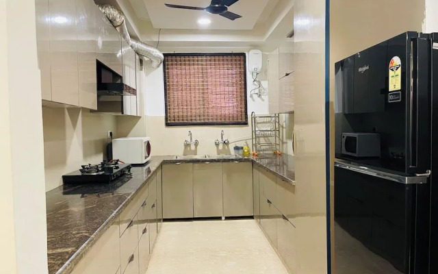 BedChambers Serviced Apartment Sector 52