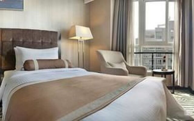 Lvcheng Zhongzhou International Hotel
