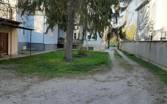 Apartman Kod Kestena