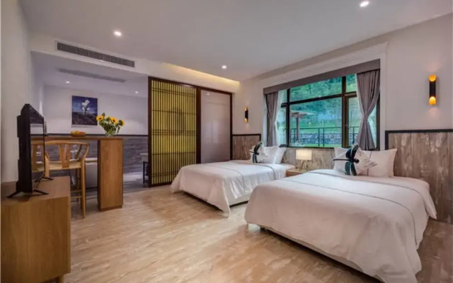 Huazhuyue·Moganshan Yunjipo Hot Spring Beauty Villa (Houwu Transfer Center Store)