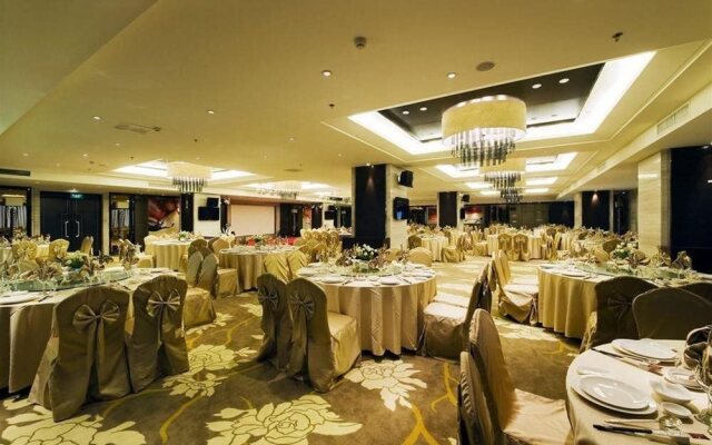 New Town Hotel - Nanjing