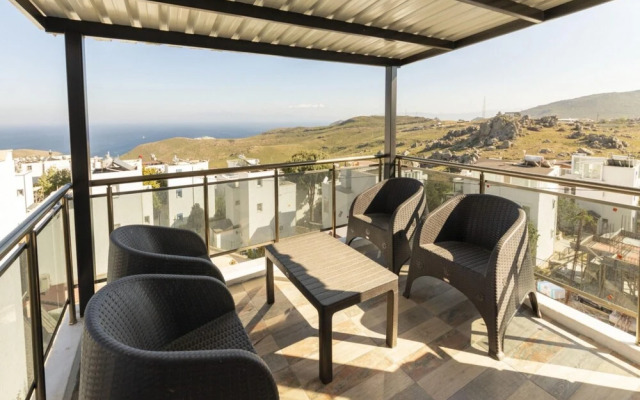 Central Villa With Mesmerizing View in Bodrum