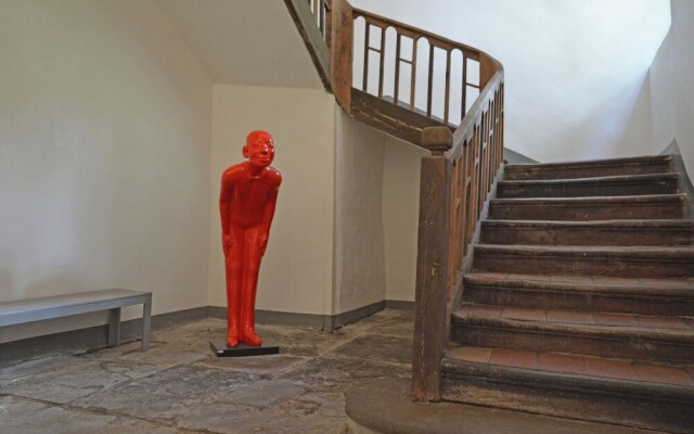 Quaint Villa in Chalabre with Swimming Pool