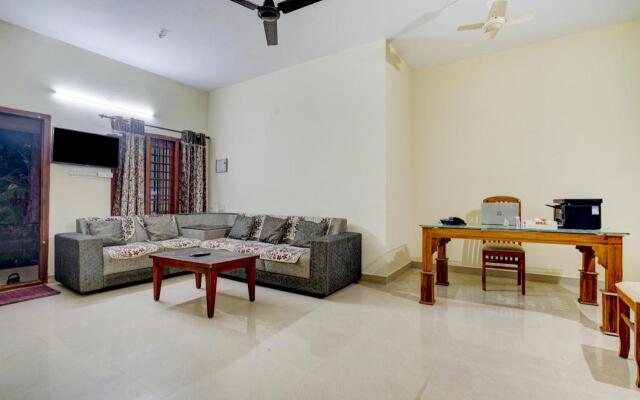 OYO 86248 Shalom Palace