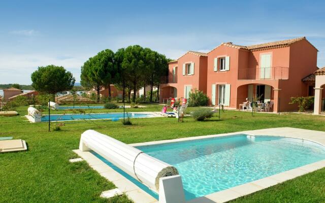 Summer Villa With Terrace or Loggia, Located in Languedoc