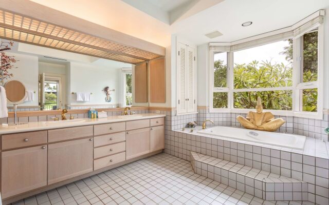 The Islands at Mauna Lani - CoralTree Residence Collection