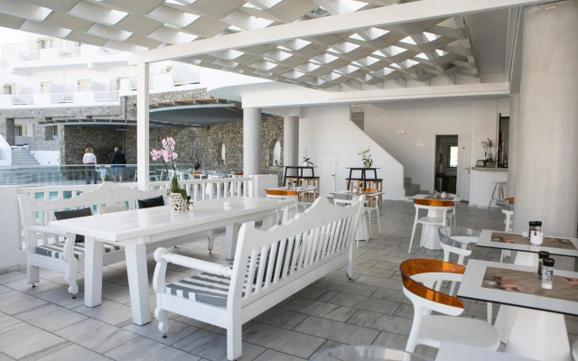 The George Hotel