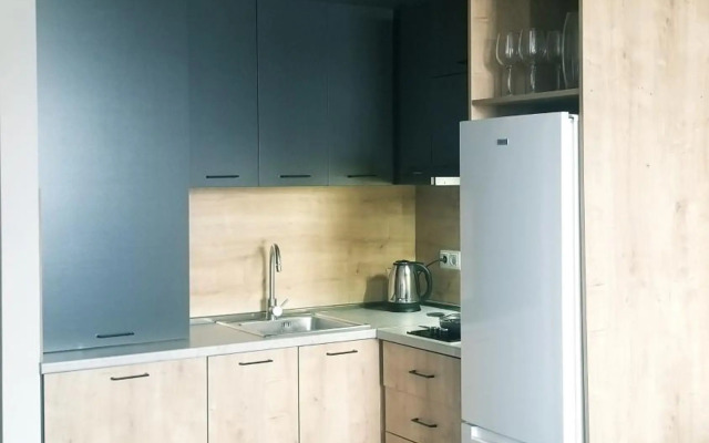 Areg's house, warm apartment in Kechi house