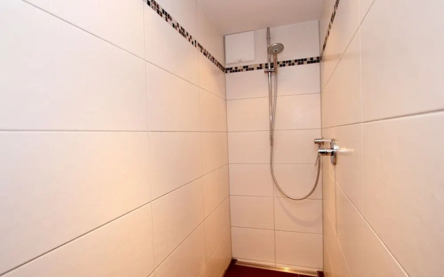 Spacious Chalet near Ski Area in Itter