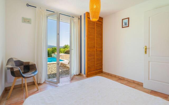 Luxurious Villa with Private Pool in Les Vans
