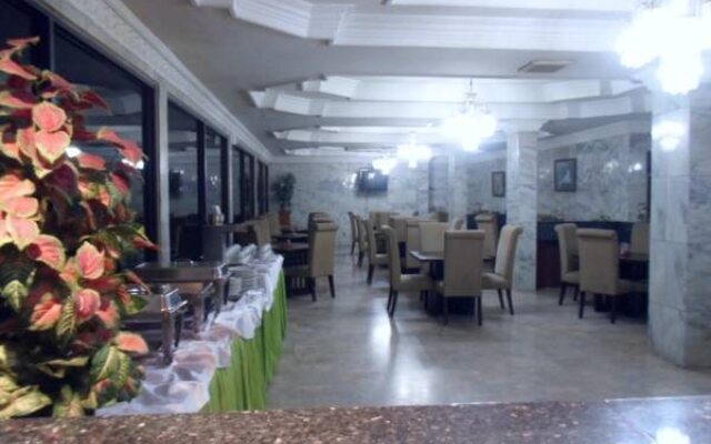 Hotel Tasia Ratu
