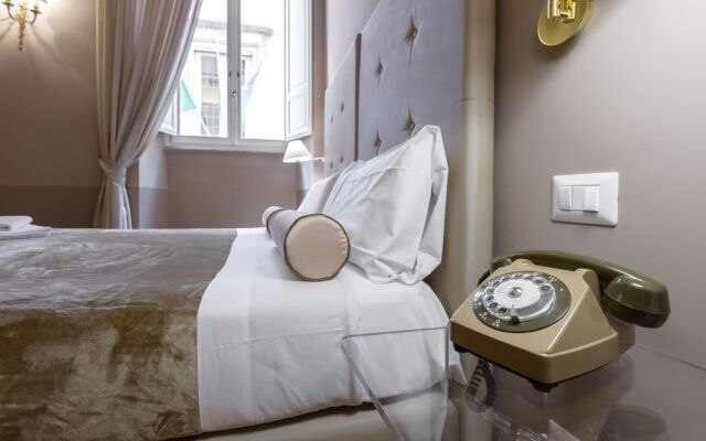 Travel & Stay - Navona 2