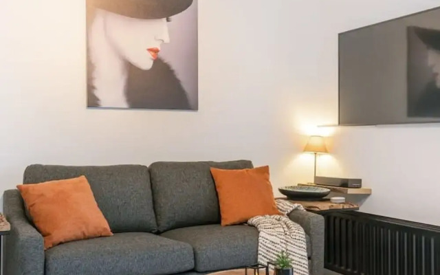 Charming Studio With Terrace Nearby the Beach