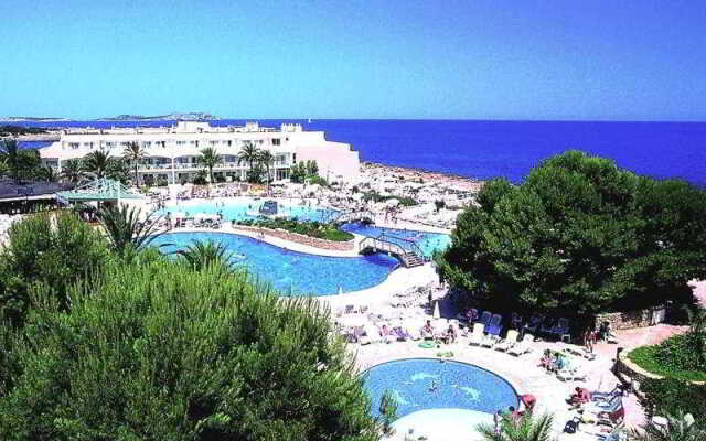 Sirenis Seaview Country Club