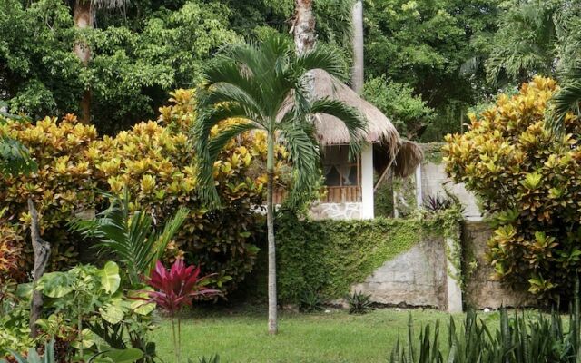 Villa Santuario Lake Front Oasis