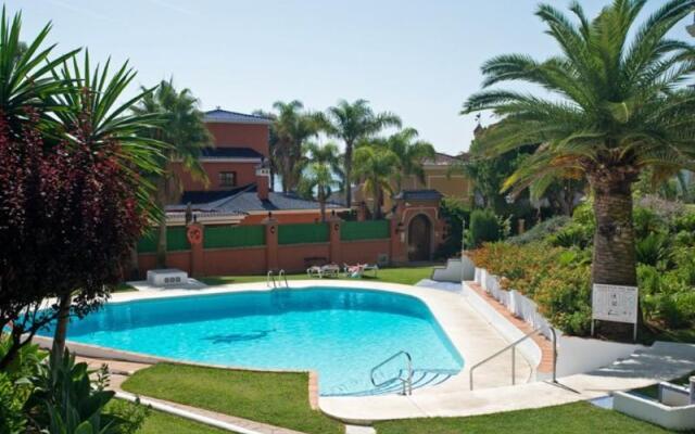 Apartment in Marbella, Malaga 102955
