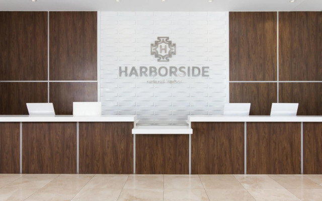 Harborside Hotel