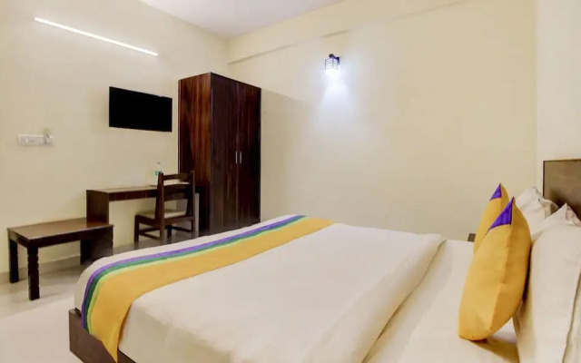 Itsy Hotels Royal Monarch