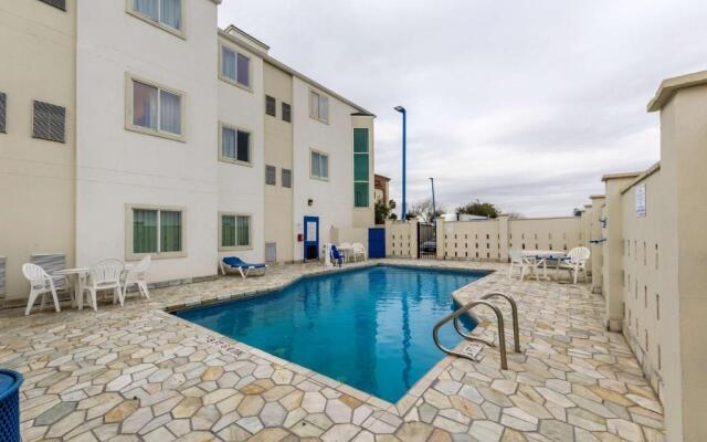 Motel 6 Pharr, TX