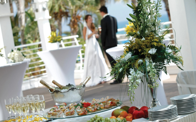 Lordos Beach Hotel & Spa