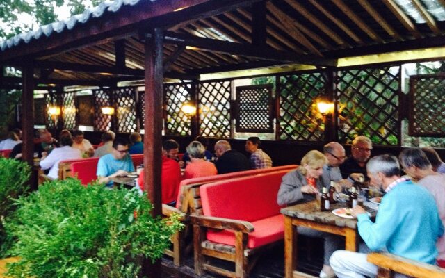 Australia House - Lijiang