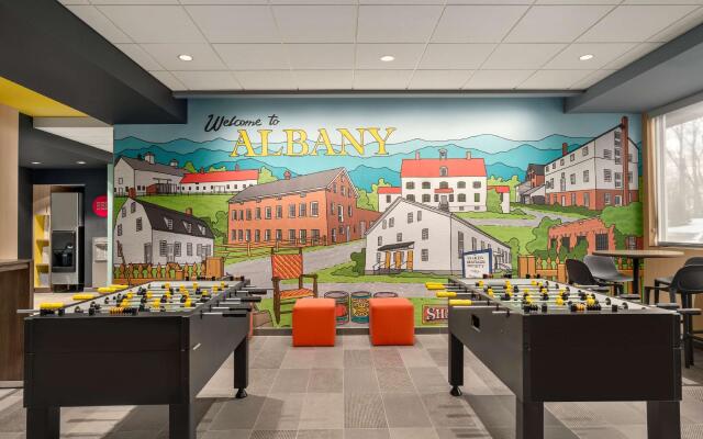 Tru By Hilton Albany Airport, NY
