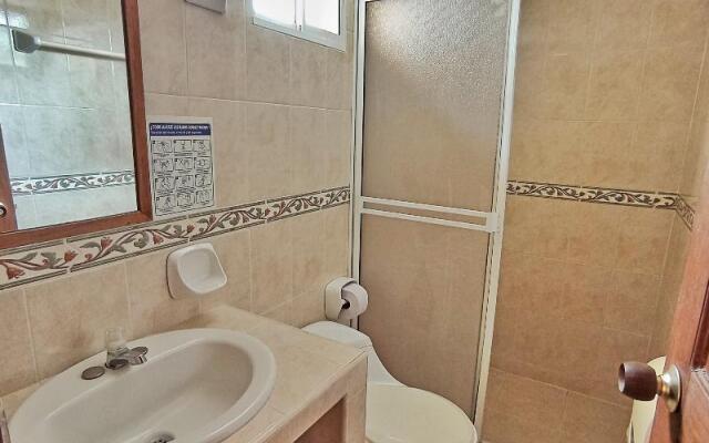 Hotel Brisas Marinas