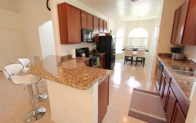 Crystal Cove 929