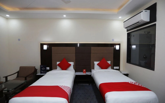 OYO 19514 Hotel Park Regency
