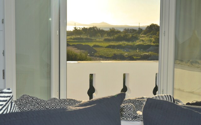 Iphimedeia Apartments & Suites