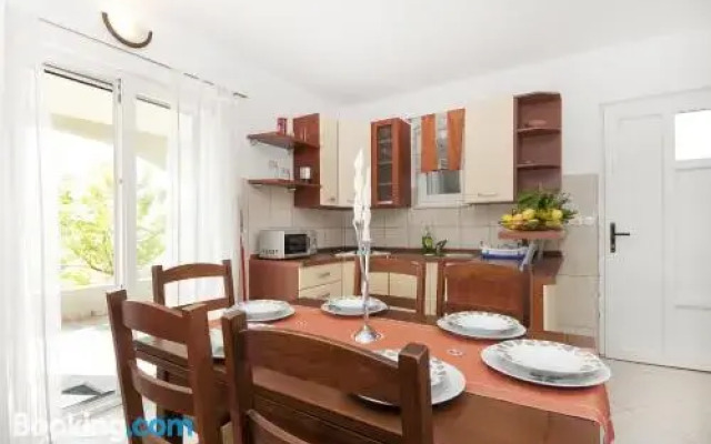 Guest House Loranum