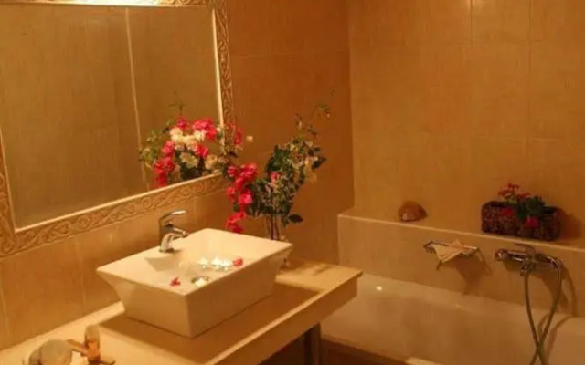 Nakli Traditional Guesthouse