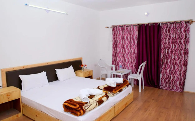 Tara Guest House