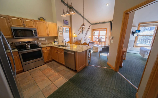 Hidden River Lodge 5979