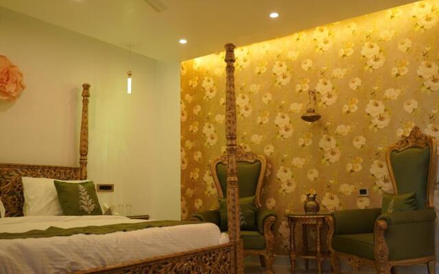 Hotel Sahebs Castle McLeodganj