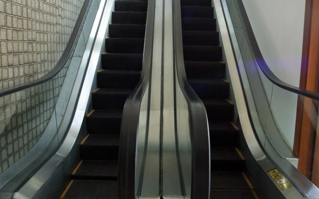 Lagoa Serena Flat Hotel