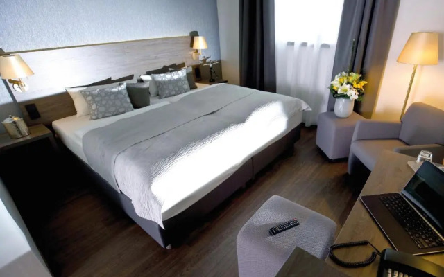 Hotel Eislinger Tor & Restaurant Sandy's No1