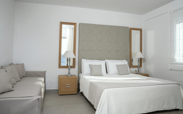 Maritimo Beach Hotel