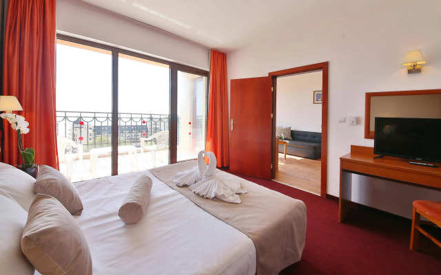 Prestige Hotel and Aquapark