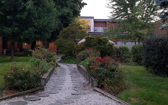 Best Western Valley Plaza Inn