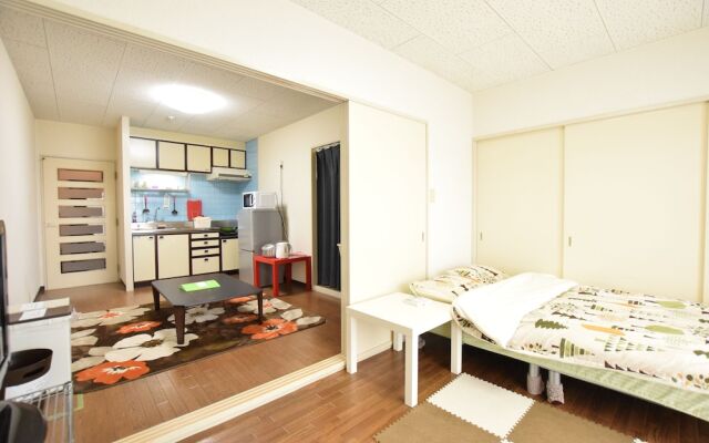 Moriguchi Apartment