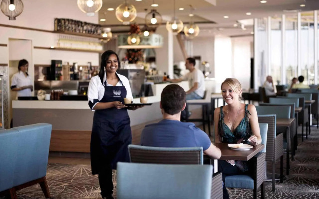 Grand Hotel and Apartments Townsville
