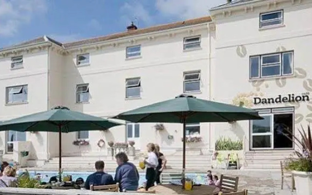 Freshwater Bay House