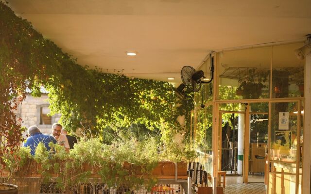 Haifa Downtown Eco Apt by Sea N' Rent