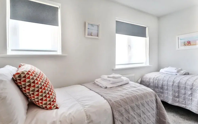 Beautiful Seaside Apartment in Filey