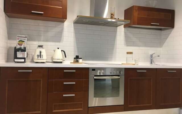 Апартаменты на Океанском пр-те, 90