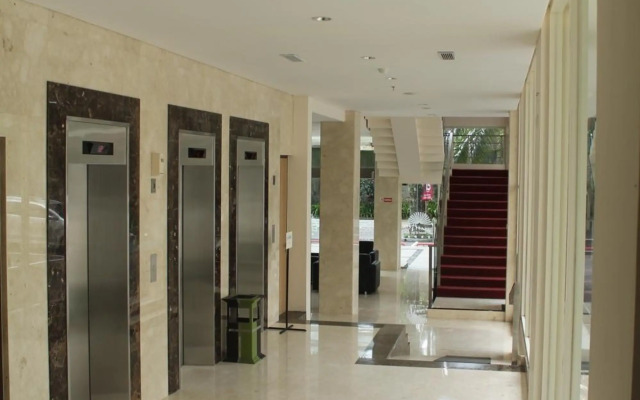 Laras Asri Resort and SPA