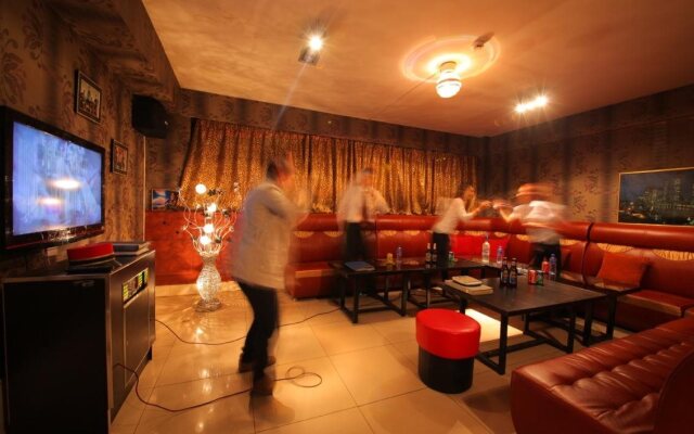 New World Hotel